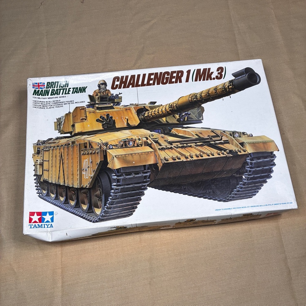 Tamiya 1/35  British Army Main Battle Tank  Challenger 1  MK 3 NEW